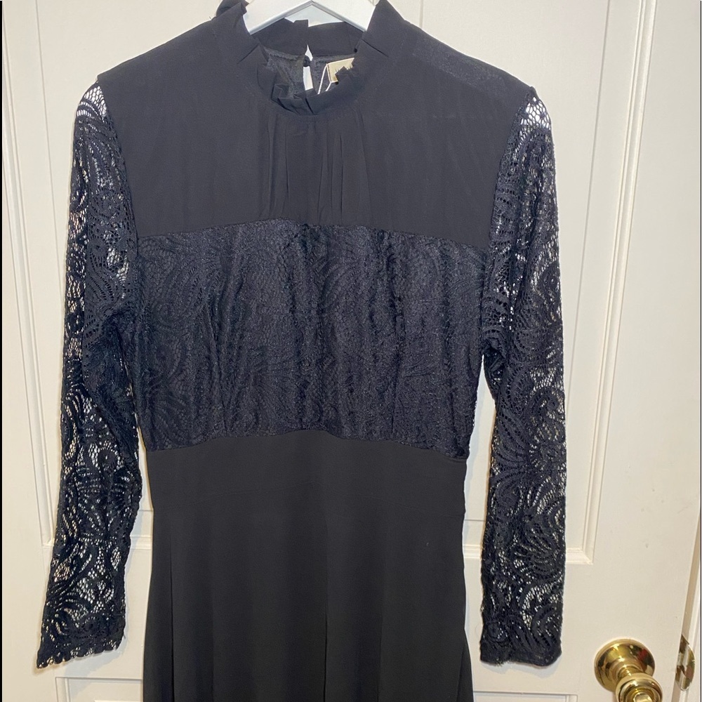 Roiii Lace Black Dress High Collar MEDIUM NWT - Picture 4 of 9